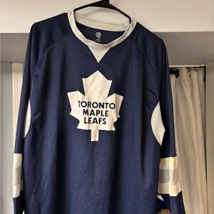 Vintage Toronto Maple Leafs Navy and White Jersey